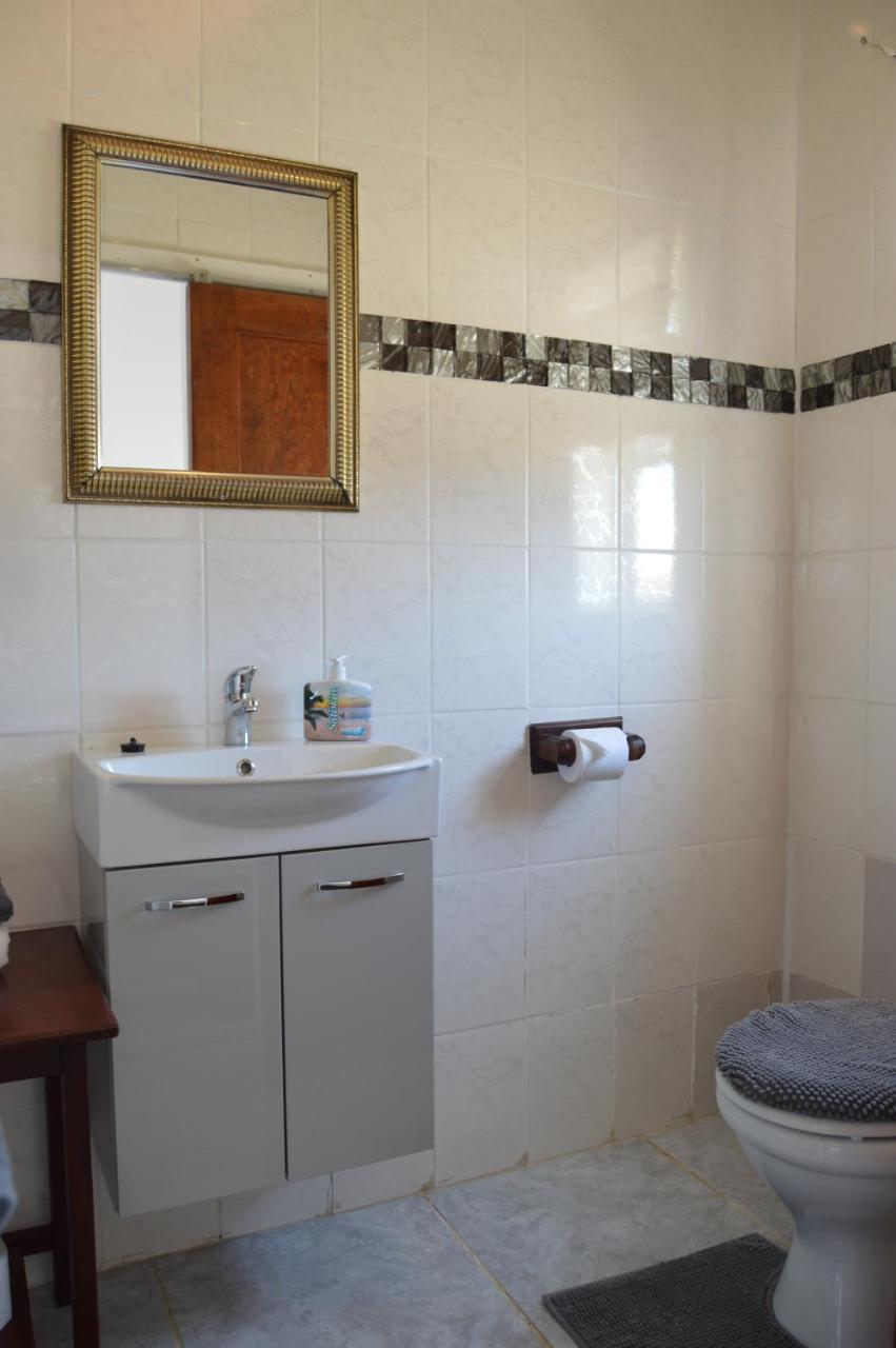 Villelodge Accommodation Lüderitz المظهر الخارجي الصورة