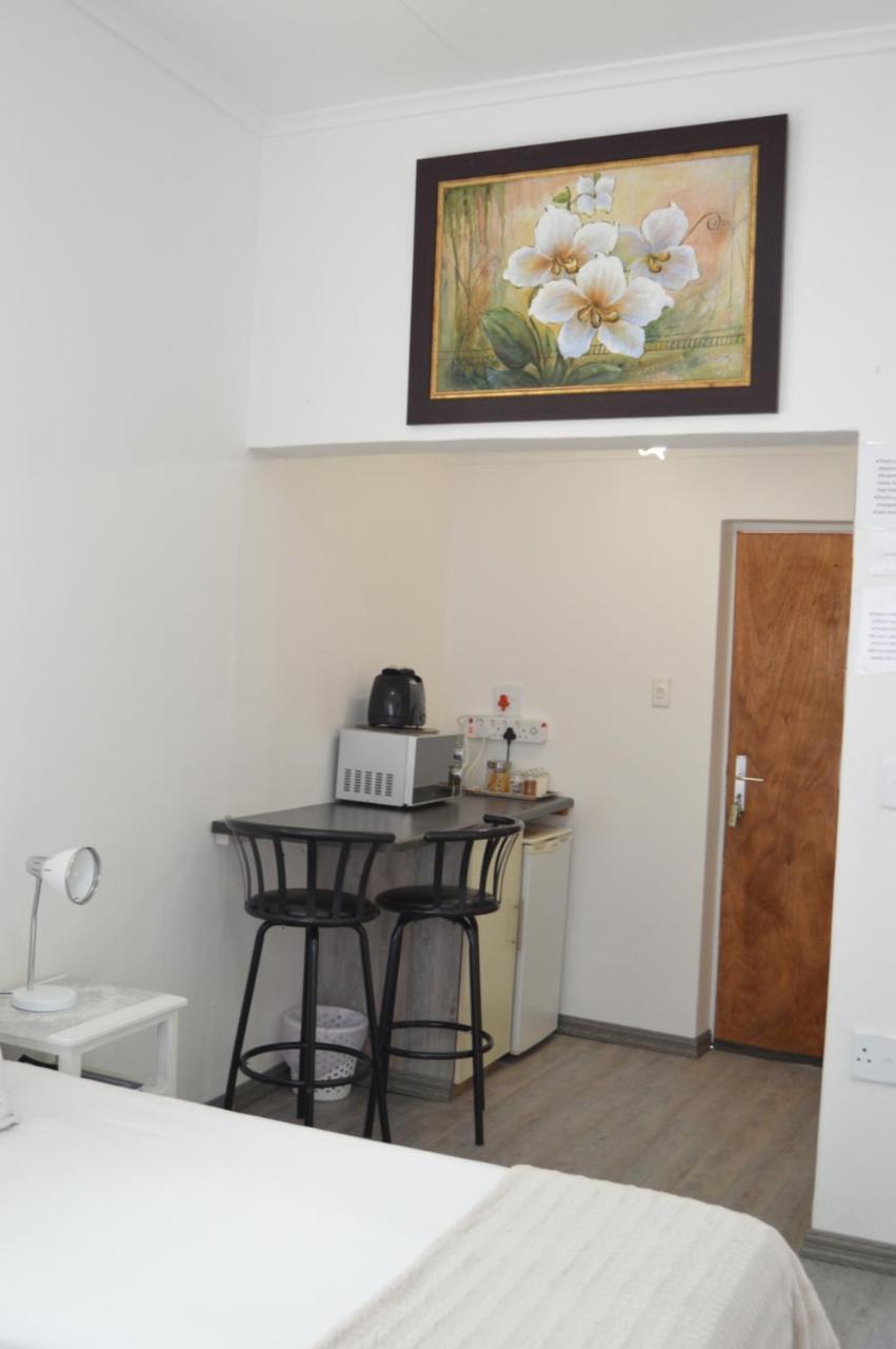 Villelodge Accommodation Lüderitz المظهر الخارجي الصورة